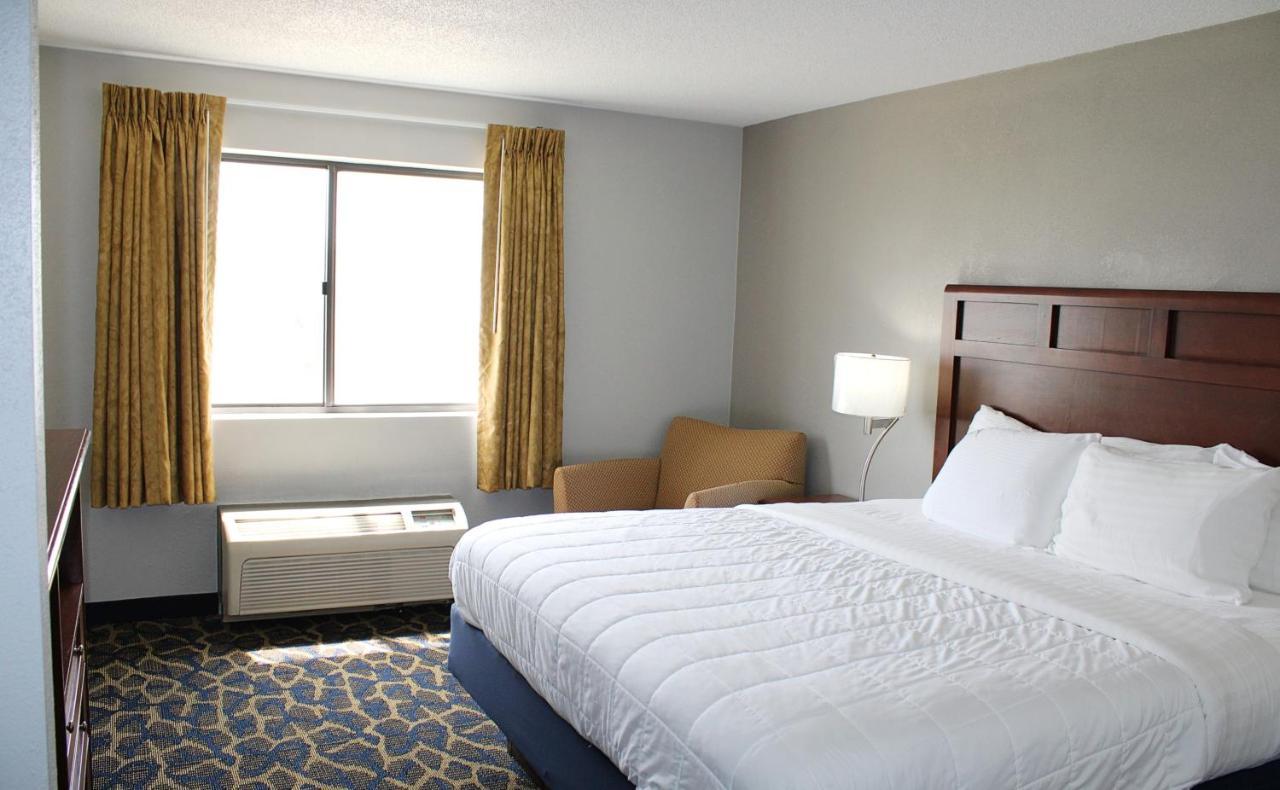 Greenlight Inn & Suites St James Saint James Extérieur photo