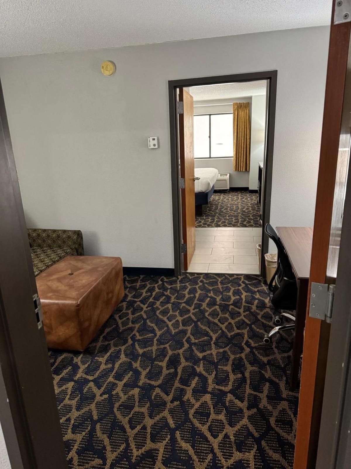 Greenlight Inn & Suites St James Saint James Extérieur photo