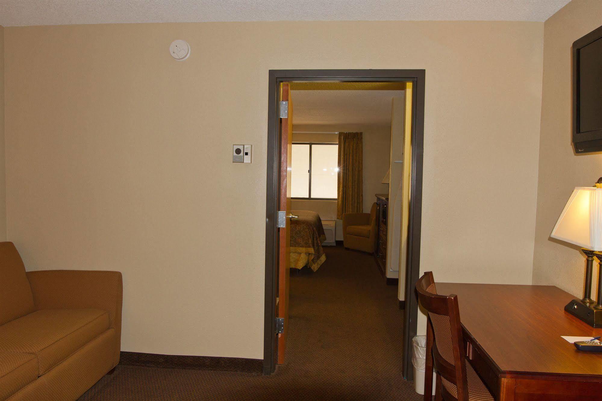 Greenlight Inn & Suites St James Saint James Extérieur photo